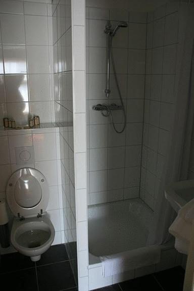 De Vier Heemskinderen IJzendijke Zimmer foto